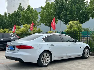 Jaguar XFL