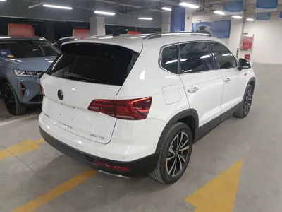 Volkswagen Tharu