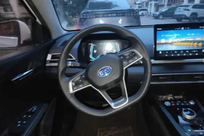 BYD e2