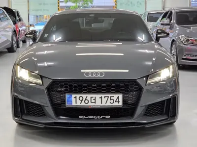 Audi TTS