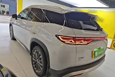 BYD Song Ultra EV