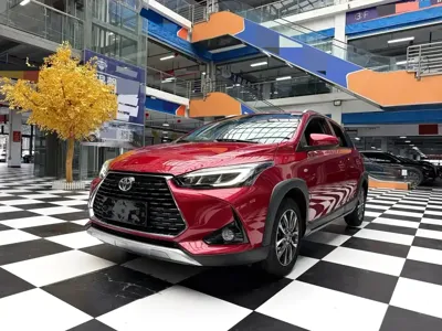 Toyota Yaris L