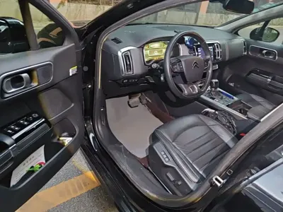 Citroen C6