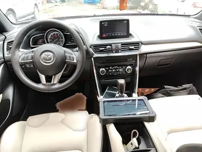 Mazda CX-4
