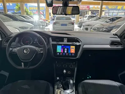 Volkswagen Tiguan L