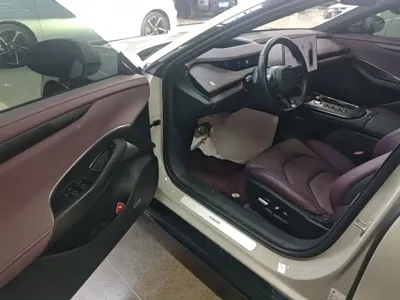 Xiaomi SU7