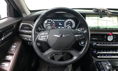 Genesis EQ900