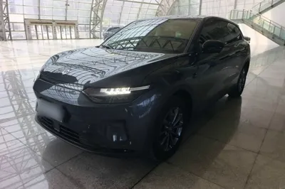 Leapmotor C11