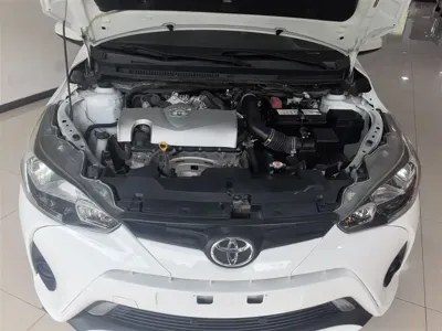 Toyota Yaris L