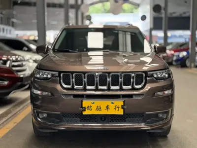Jeep Grand Commander