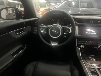 Jaguar XFL
