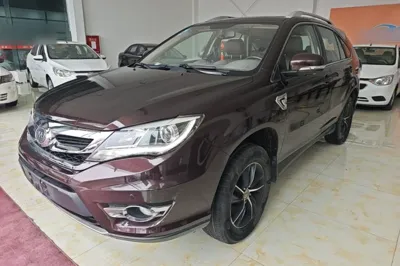 BYD S7