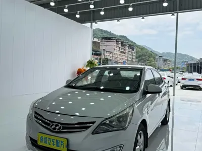 Hyundai Verna