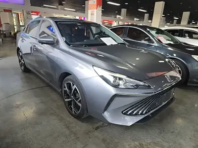 Roewe i5