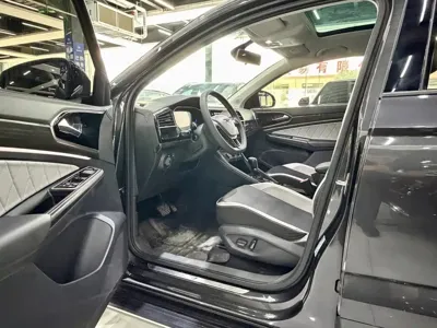 Jetta VS7