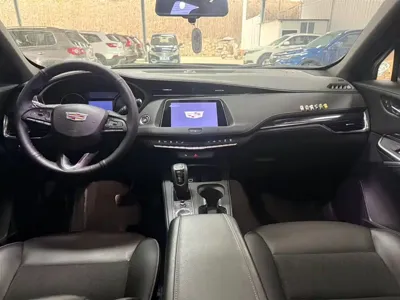 Cadillac XT4