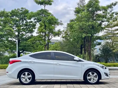 Hyundai Elantra Langdong