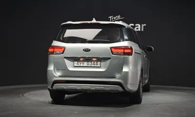 Kia Canival