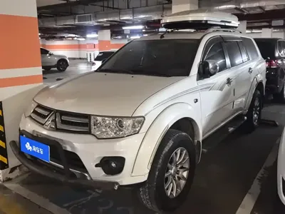 Mitsubishi Pajero Sport