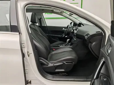 Peugeot 308S