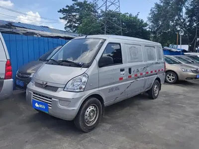 Wuling Rongguang EV