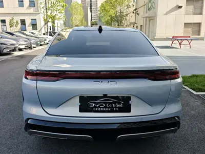 BYD 汉L