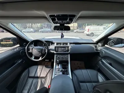 Land Rover Sport