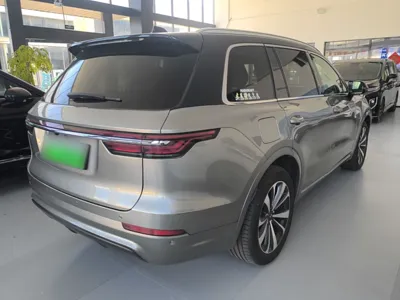 Li Auto ONE