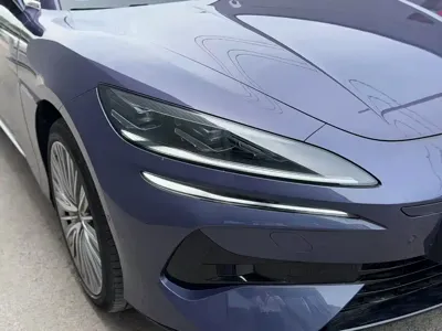 Denza Denza Z9