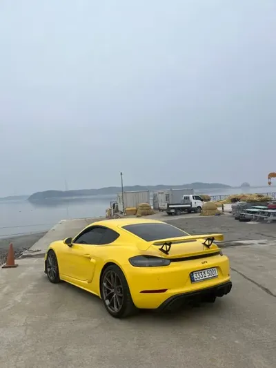 Porsche 718