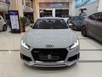 Audi TT RS
