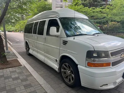 Chevrolet Express Van