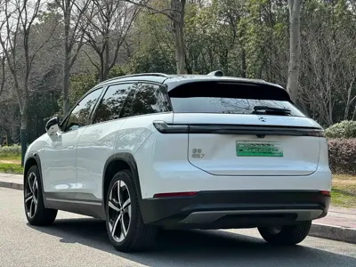 Nio ES7