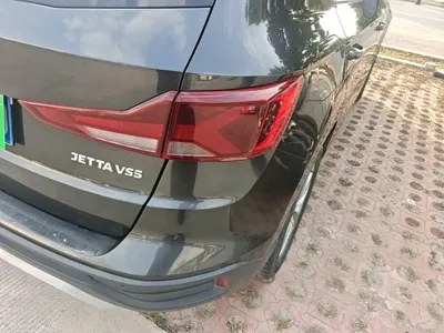 Jetta VS5