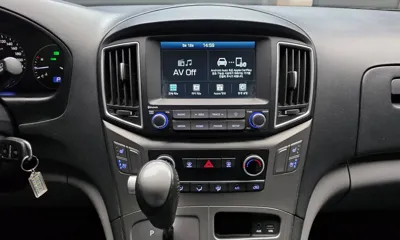Hyundai Starex