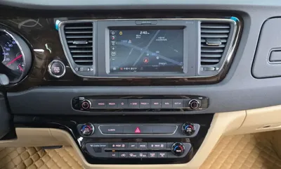 Kia Canival