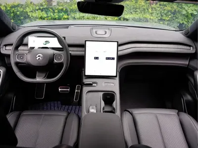 Nio EC7