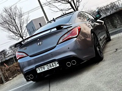 Hyundai Genesis