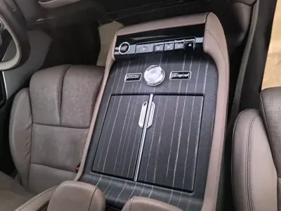 Lincoln Navigator
