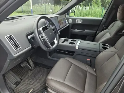 Li Auto Li L8