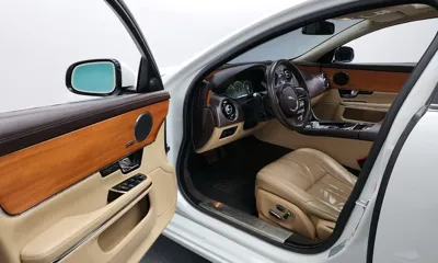 Jaguar XJ