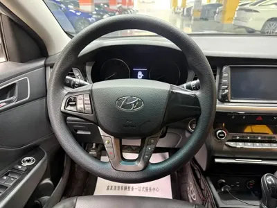 Hyundai Mistra