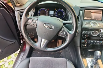 Infiniti QX50