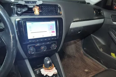 Volkswagen Sagitar