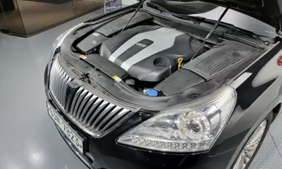 Hyundai Equus