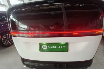 Li Auto MEGA