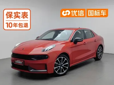 Lynk & Co 03