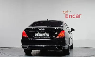 Genesis EQ900