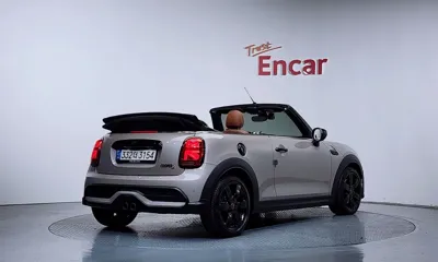 MINI Cooper Convertible