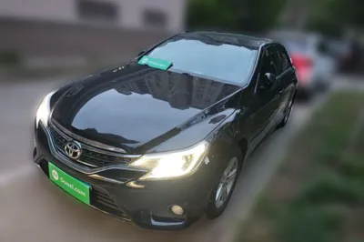 Toyota Reiz